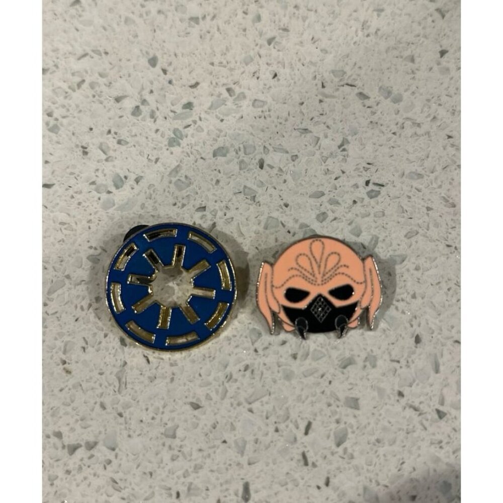 Genuine Disney Star Wars pin bundle‎